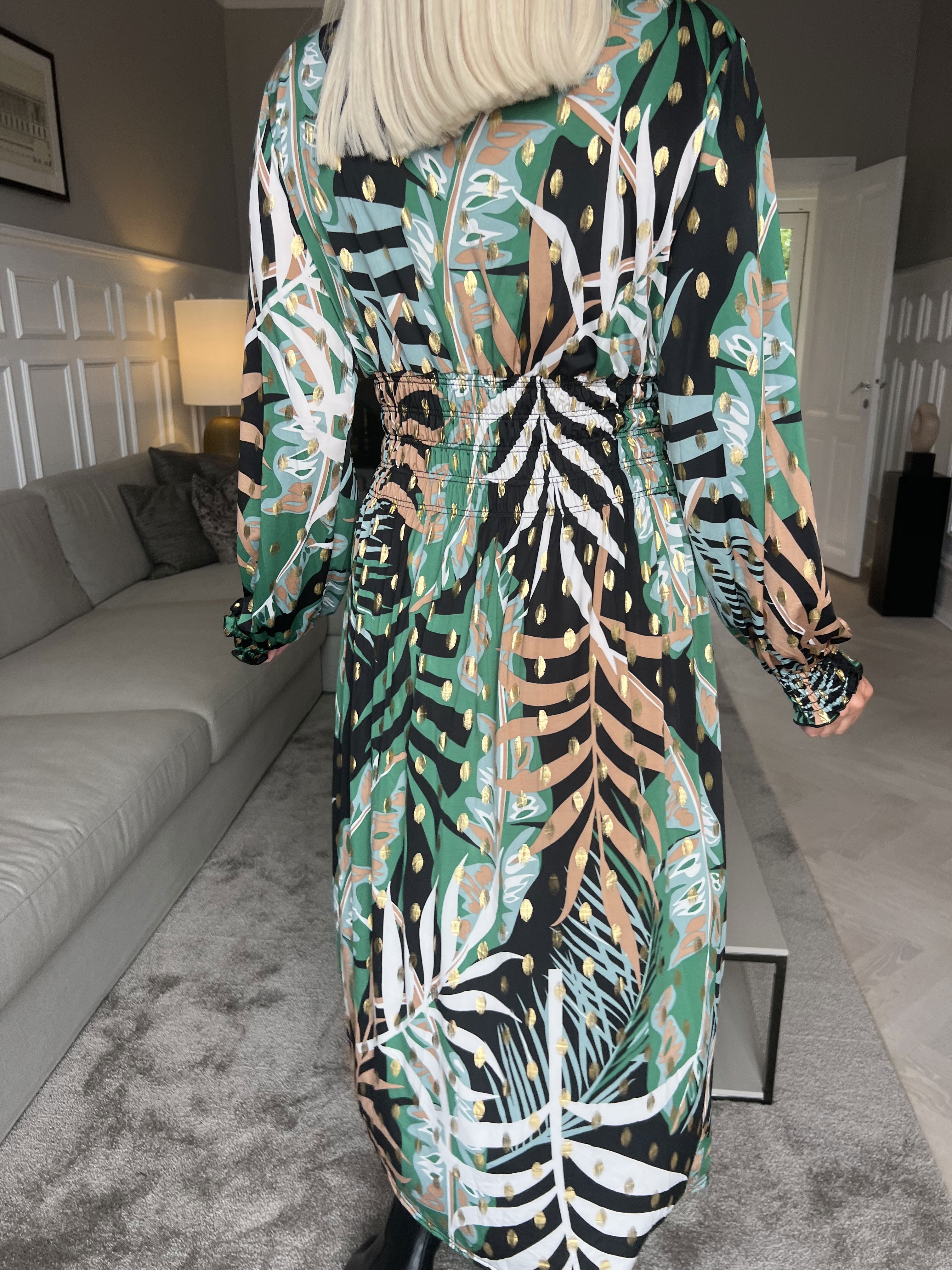 Pams Forest Midi L/S - Elastisk klänning i skrynkelfritt tyg med långa ärmar